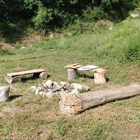 Podere Cerrete - Eco Farmhouse Кастел дел Пиано Екстериор снимка